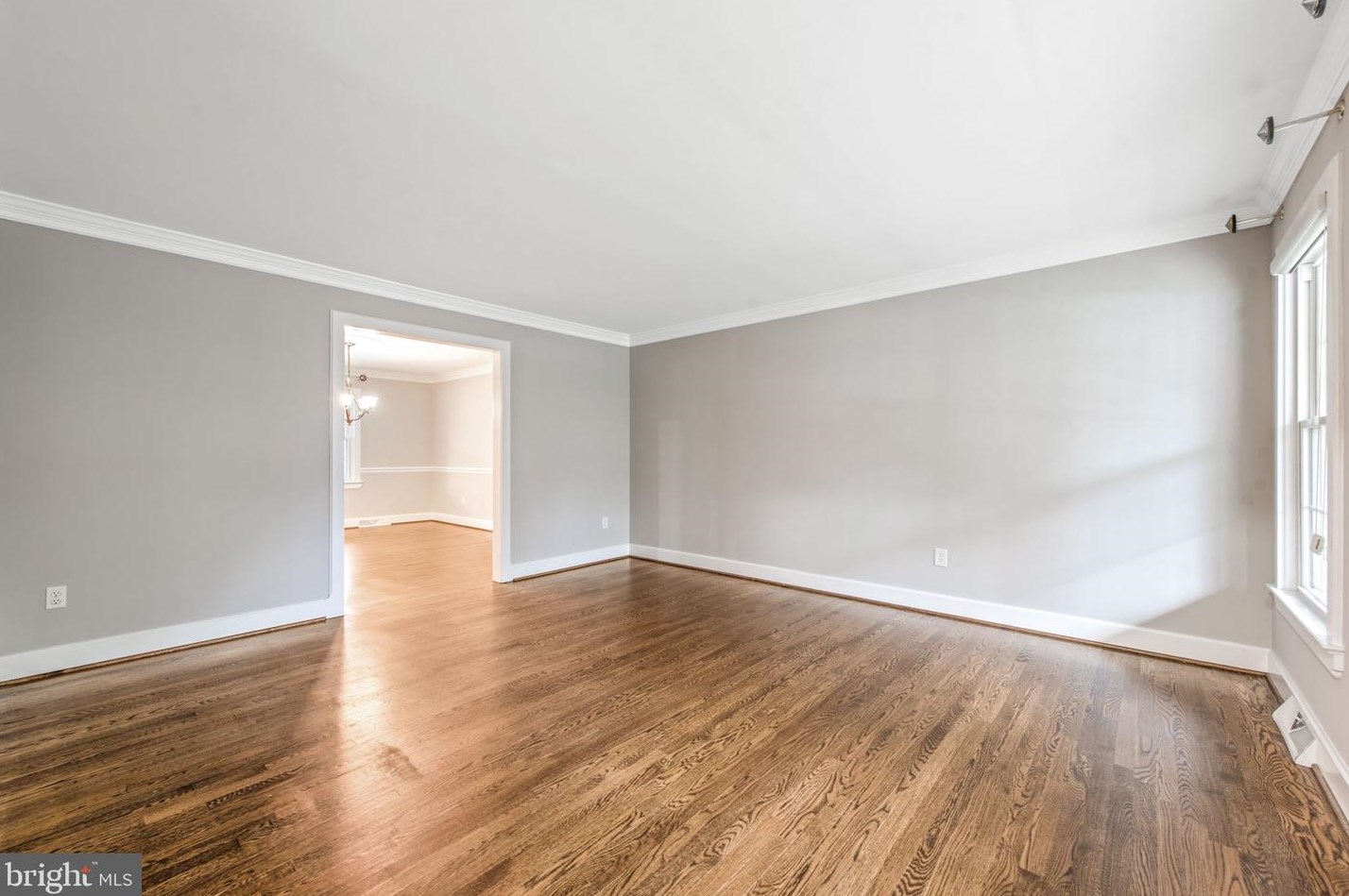 2821 Rifle Ridge Rd, Vienna VA  22124-1204 exterior