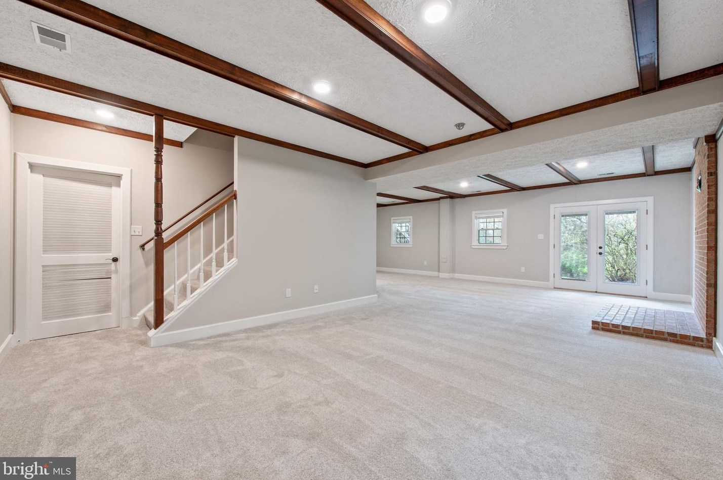 2821 Rifle Ridge Rd, Vienna VA  22124-1204 exterior