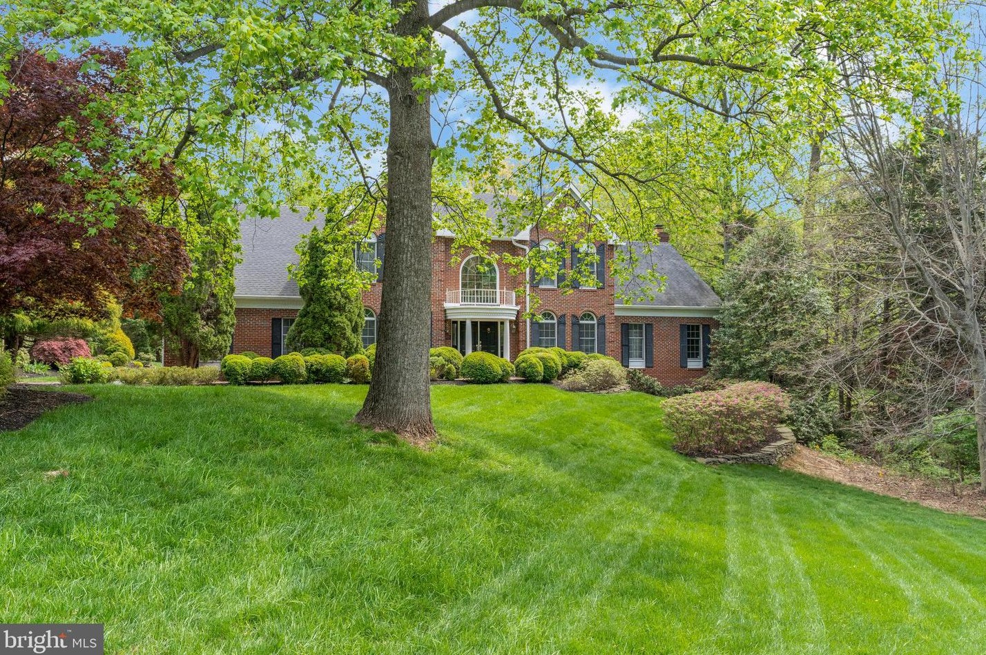 6205 Sydney Rd, Fairfax, VA 22039-1690