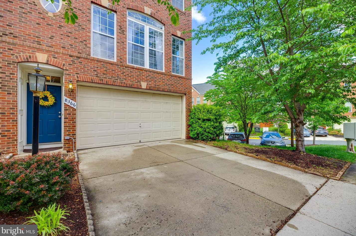 8366 Derwent Valley Ct, Lorton, VA 22079