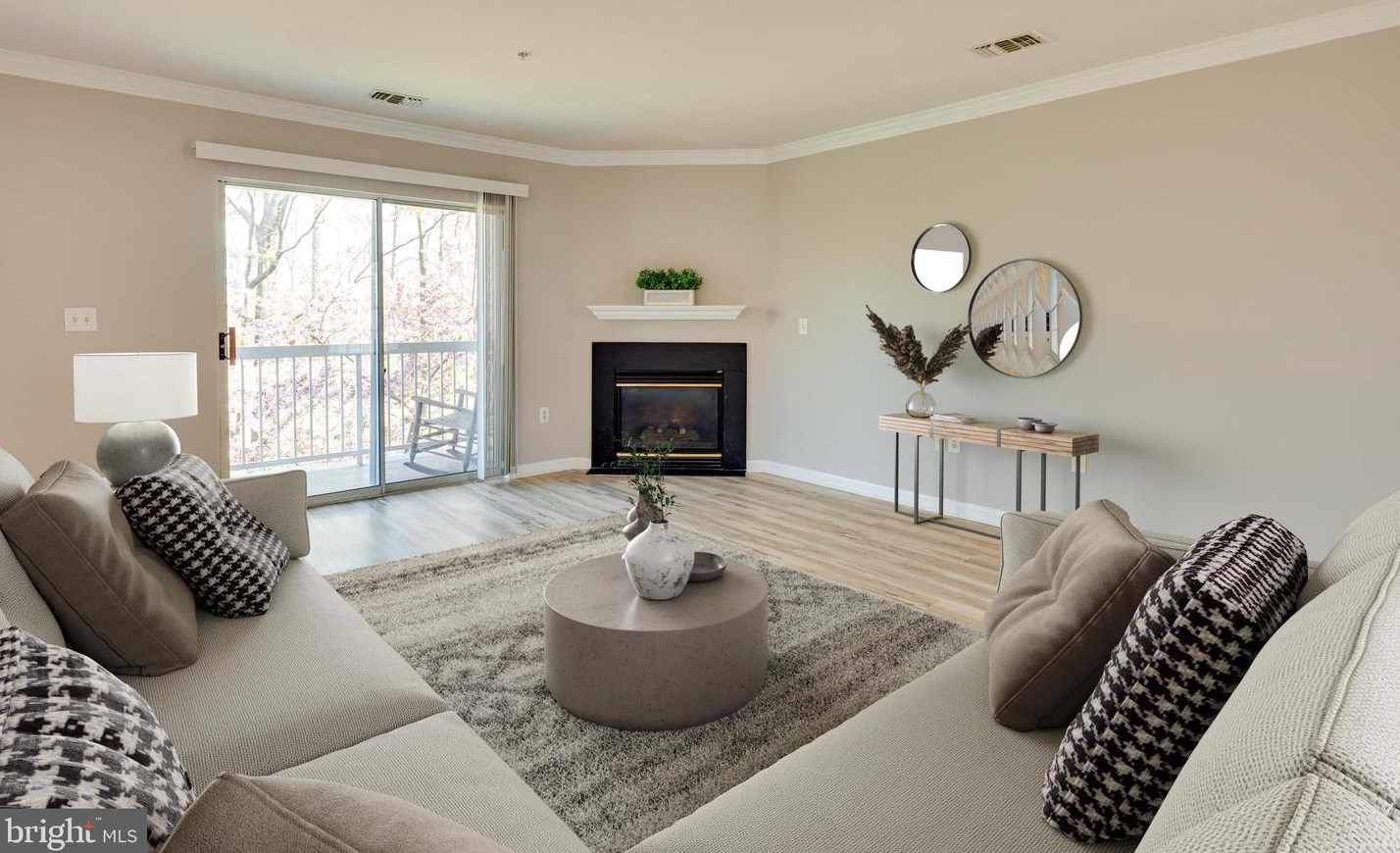 4526 Superior Square #4526, Fairfax, VA 22033