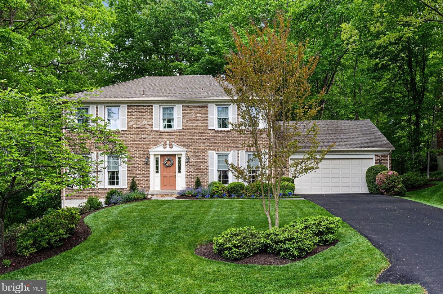 11842 Clara Way, Fairfax, VA 22039