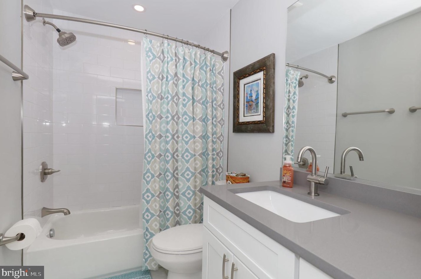 7923 Lake Pleasant Dr, Springfield VA  22153-2750 exterior