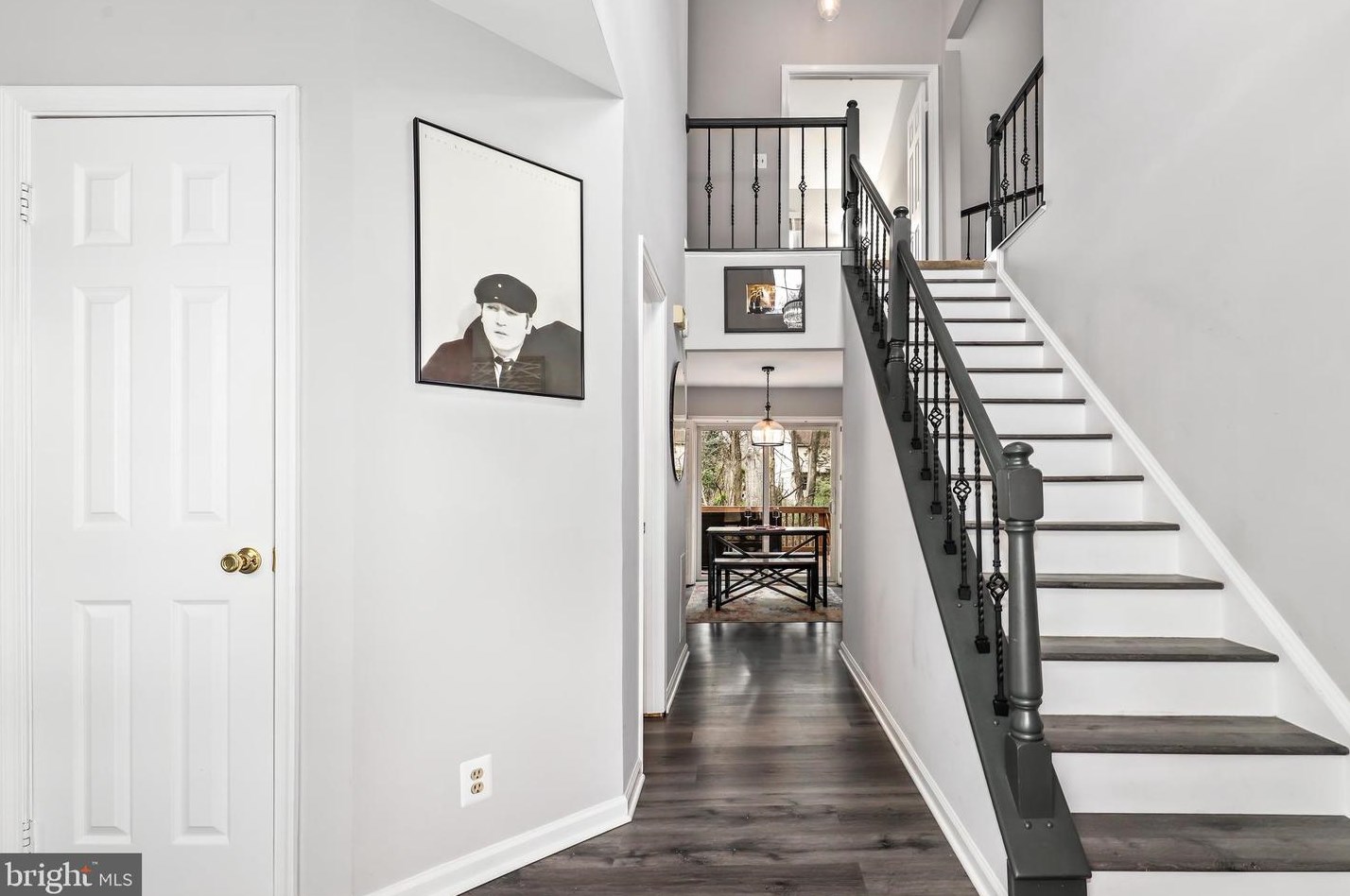 5574 Cedar Break Dr, Centreville VA  20120-3325 exterior