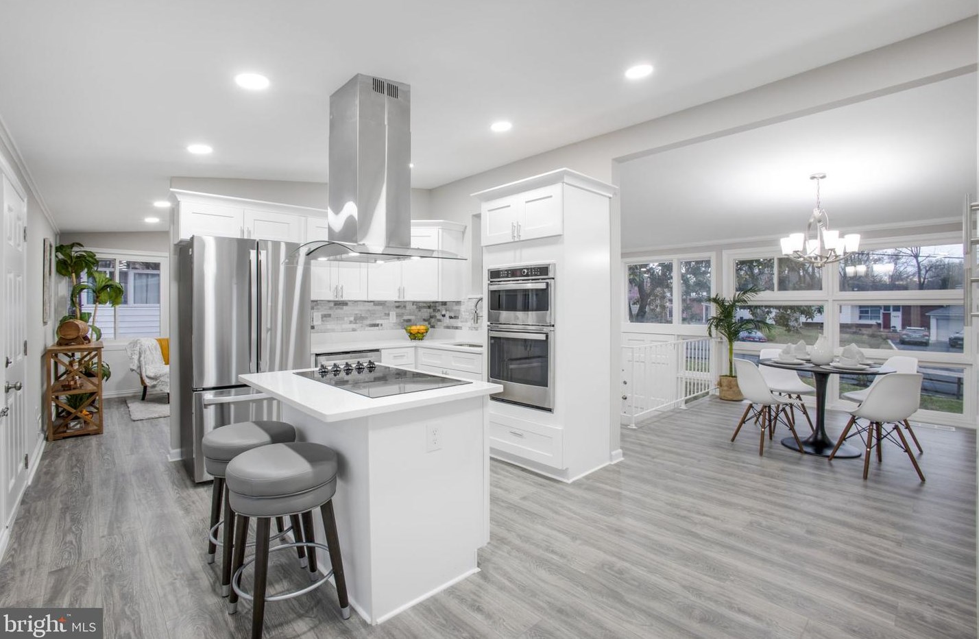 7404 Carmine St, Annandale, VA 22003