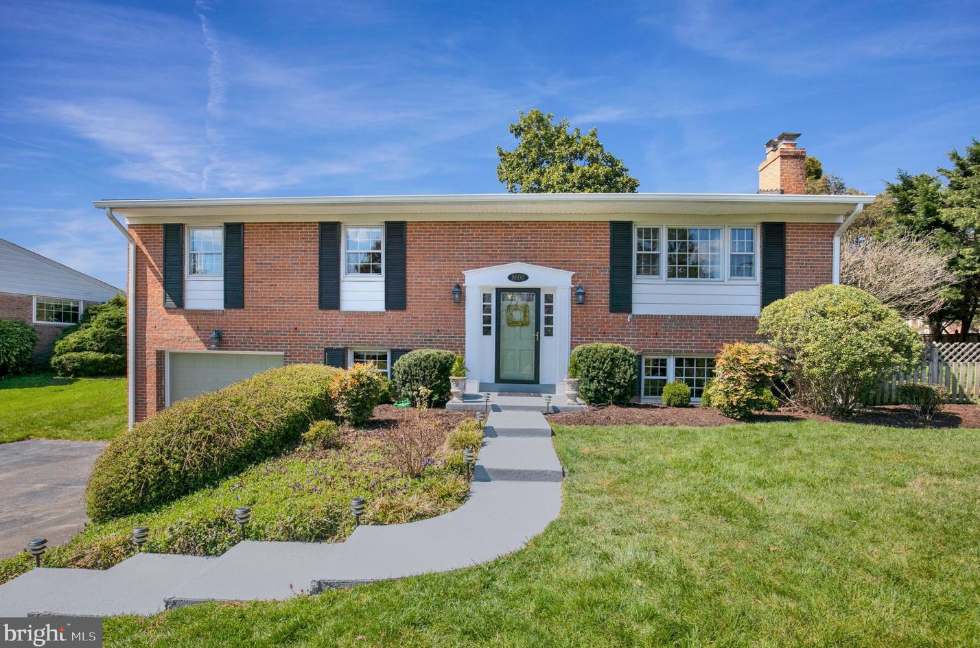 8600 Willowmere Dr, Vienna, VA 22180-7023