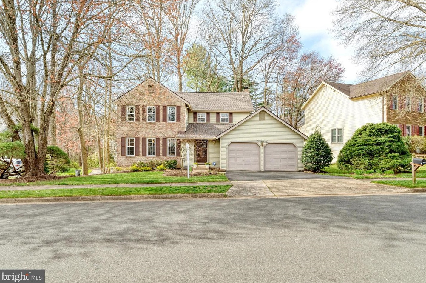 10715 Dundas Oak Ct, Springfield, VA 22015-2428
