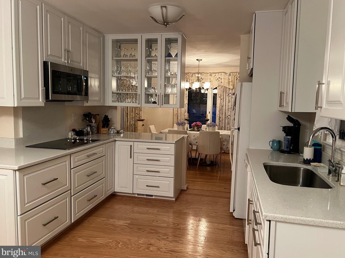6301 Glenbard Rd, Springfield, VA 22015-3411