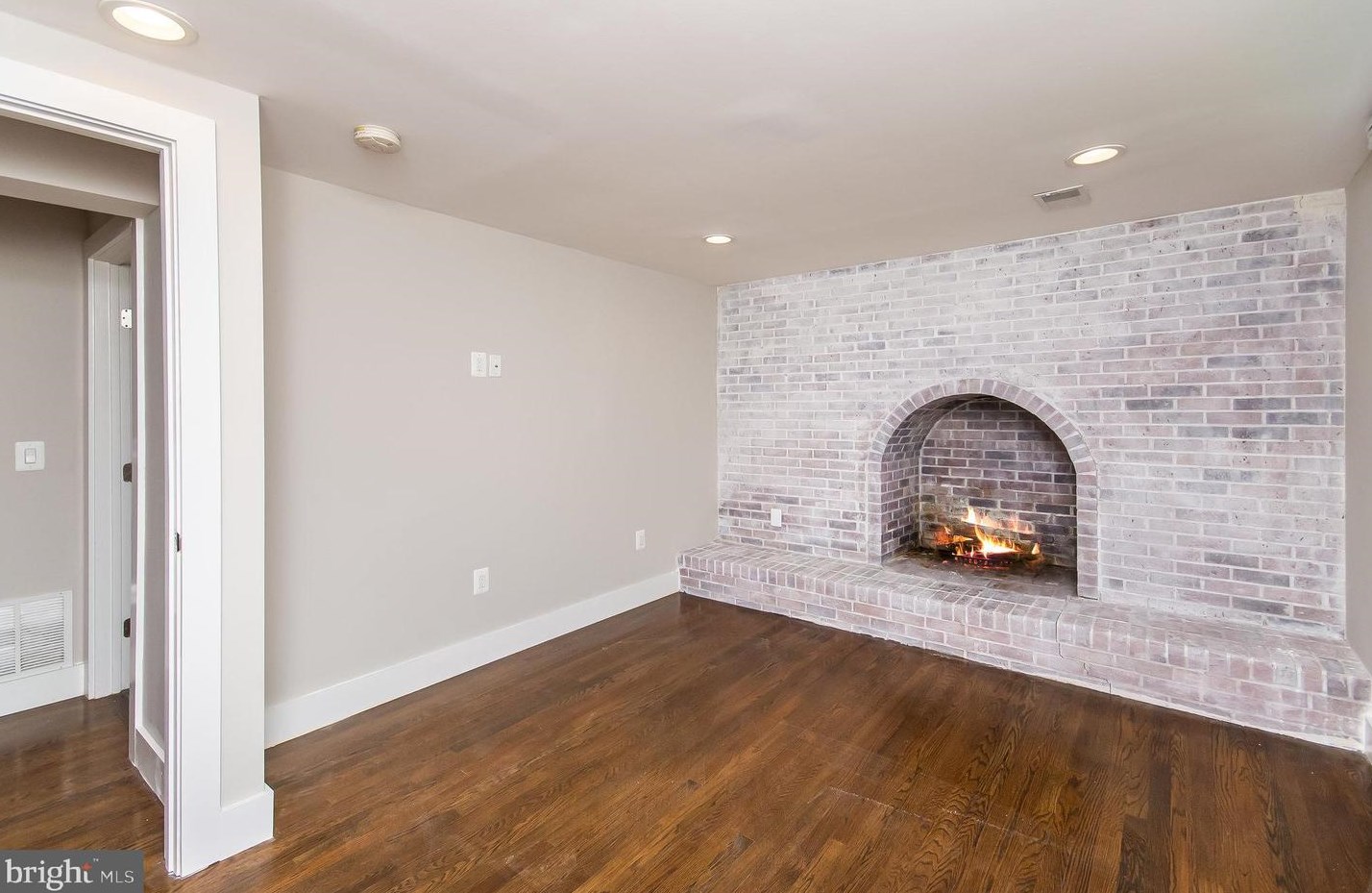 8013 Kidd St, Alexandria VA  22309-1131 exterior