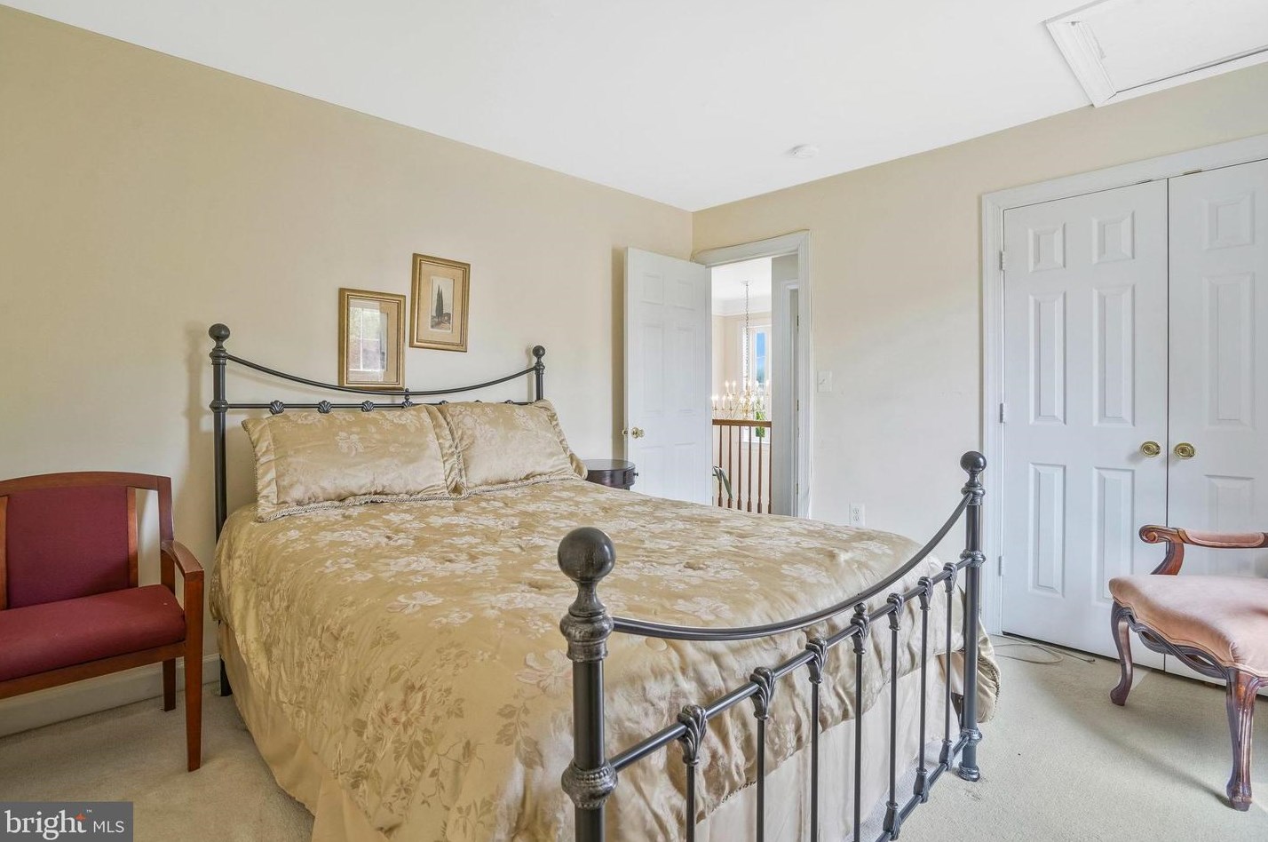 8148 Gilroy Dr, Lorton VA 22079-2938 exterior