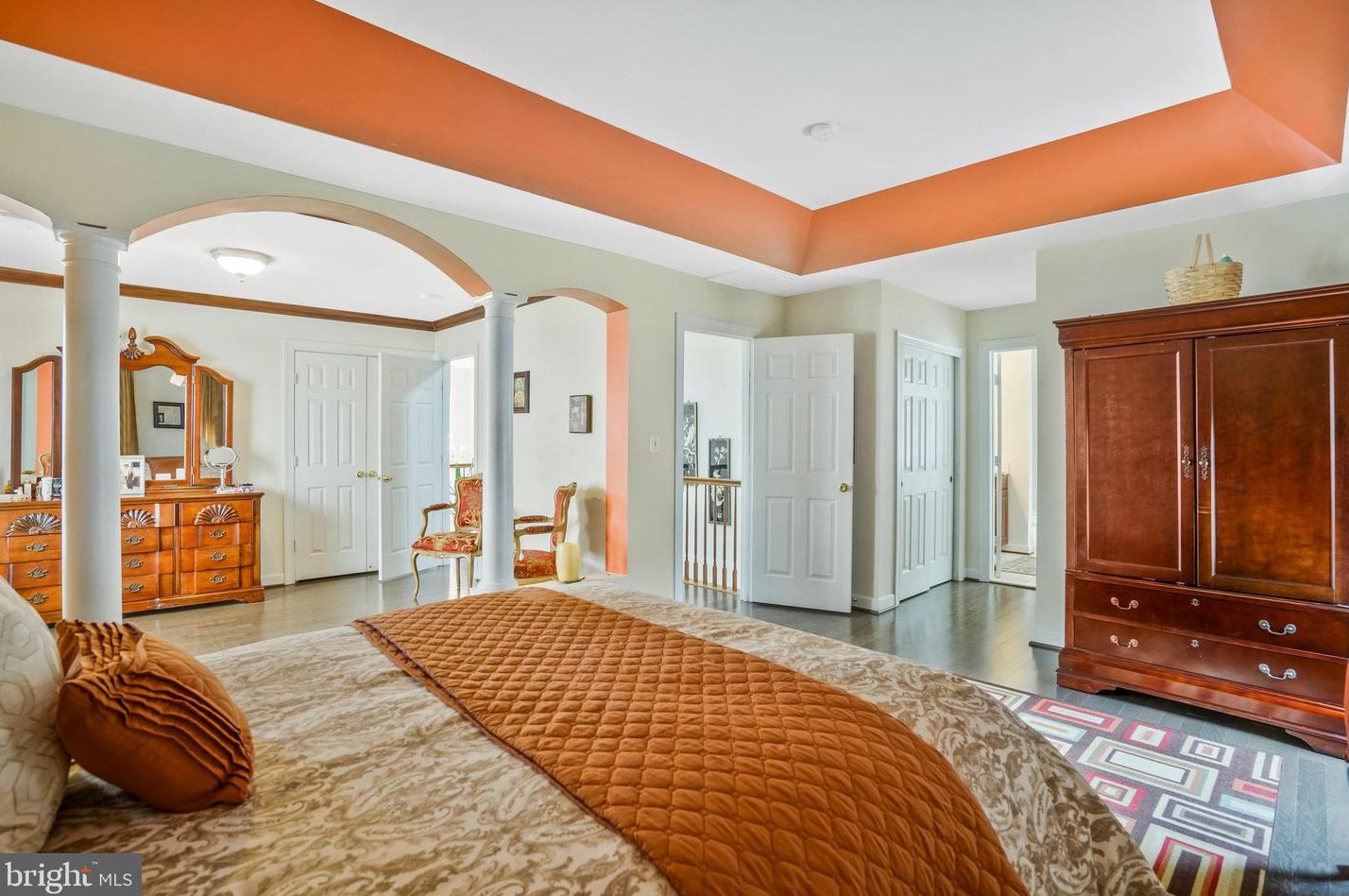 8148 Gilroy Dr, Lorton VA 22079-2938 exterior