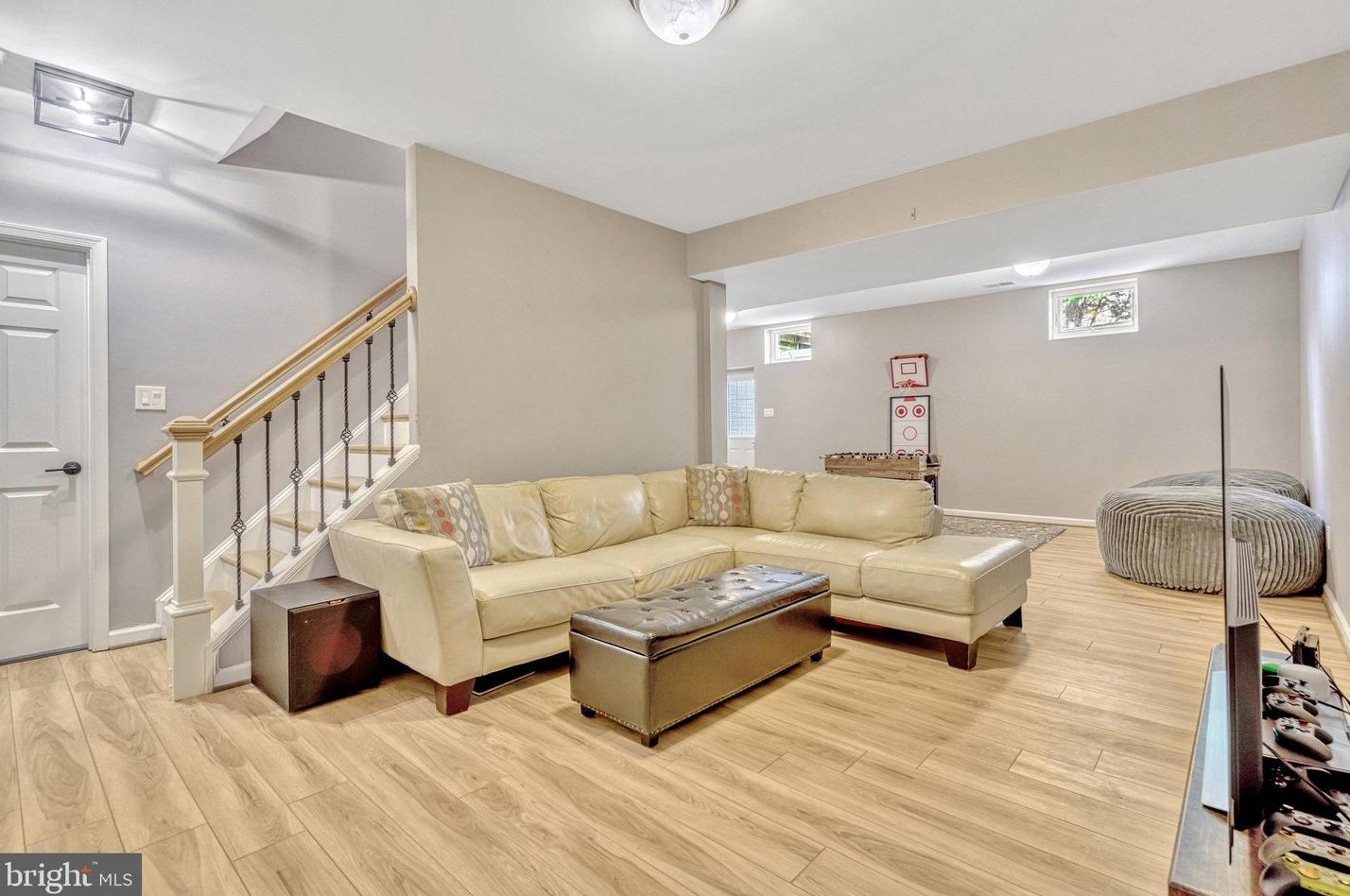 10106 Deckhand Dr, Springfield VA  22015-3933 exterior