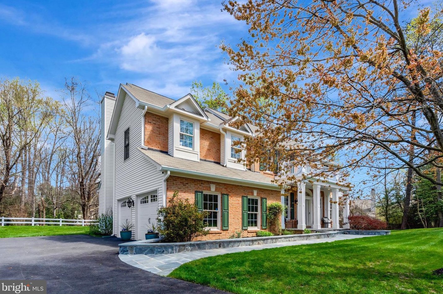 10106 Deckhand Dr, Springfield VA  22015-3933 exterior