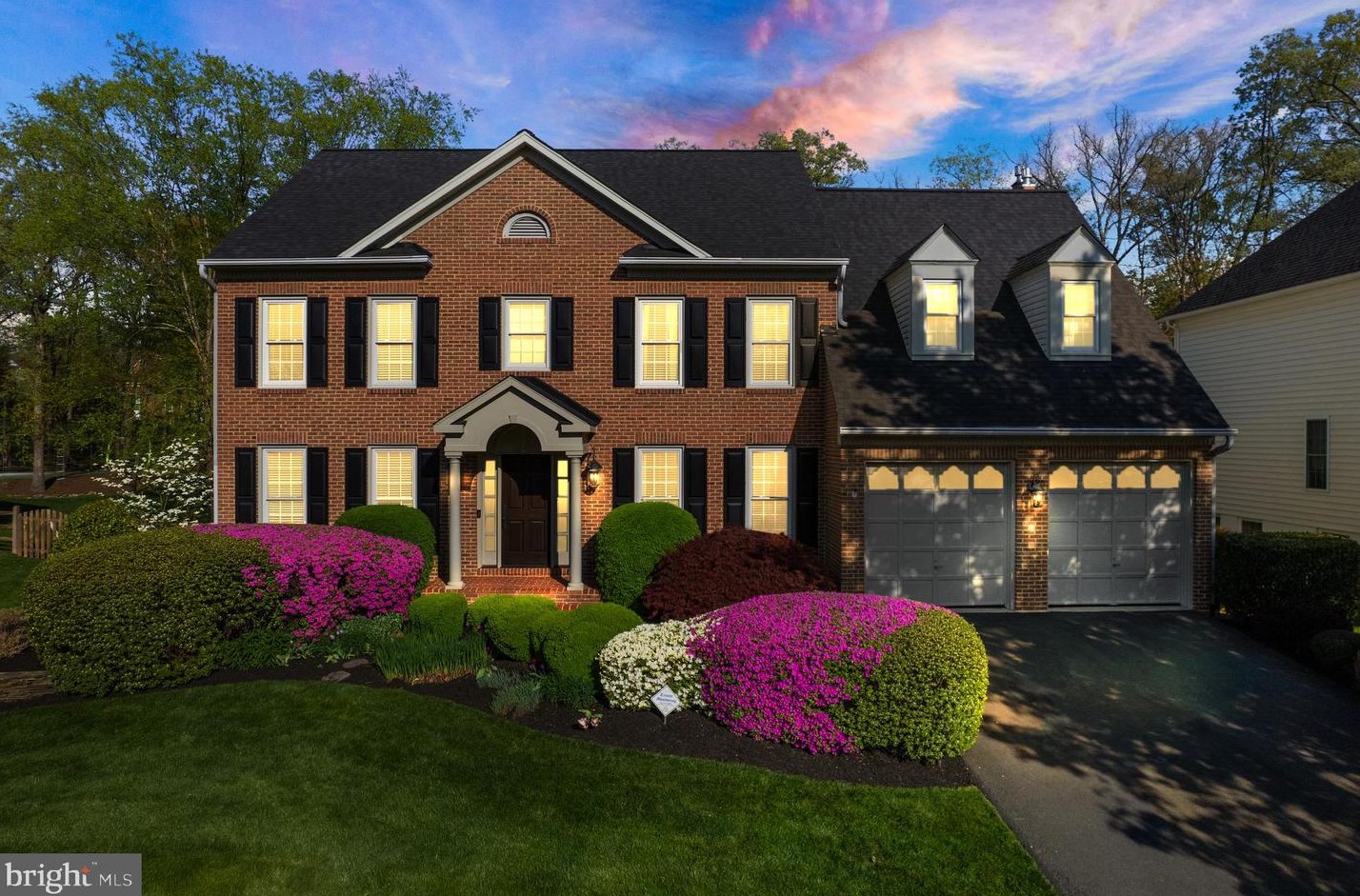 6609 Rock Crystal Dr, Clifton, VA 20124-2524