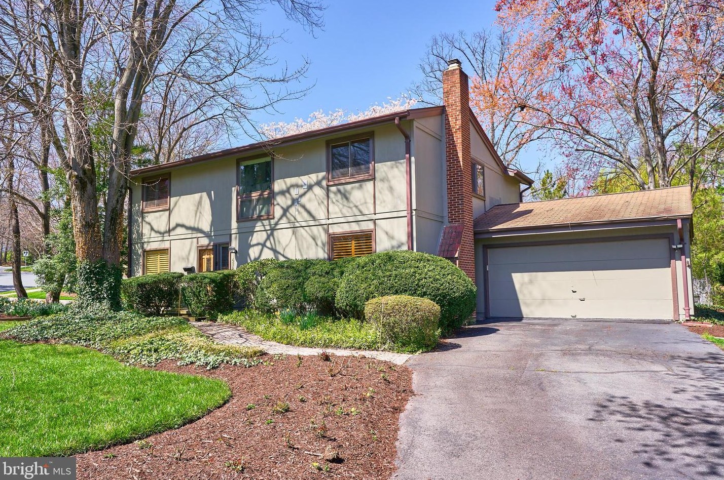 4145 Elizabeth Ln, Annandale, VA 22003