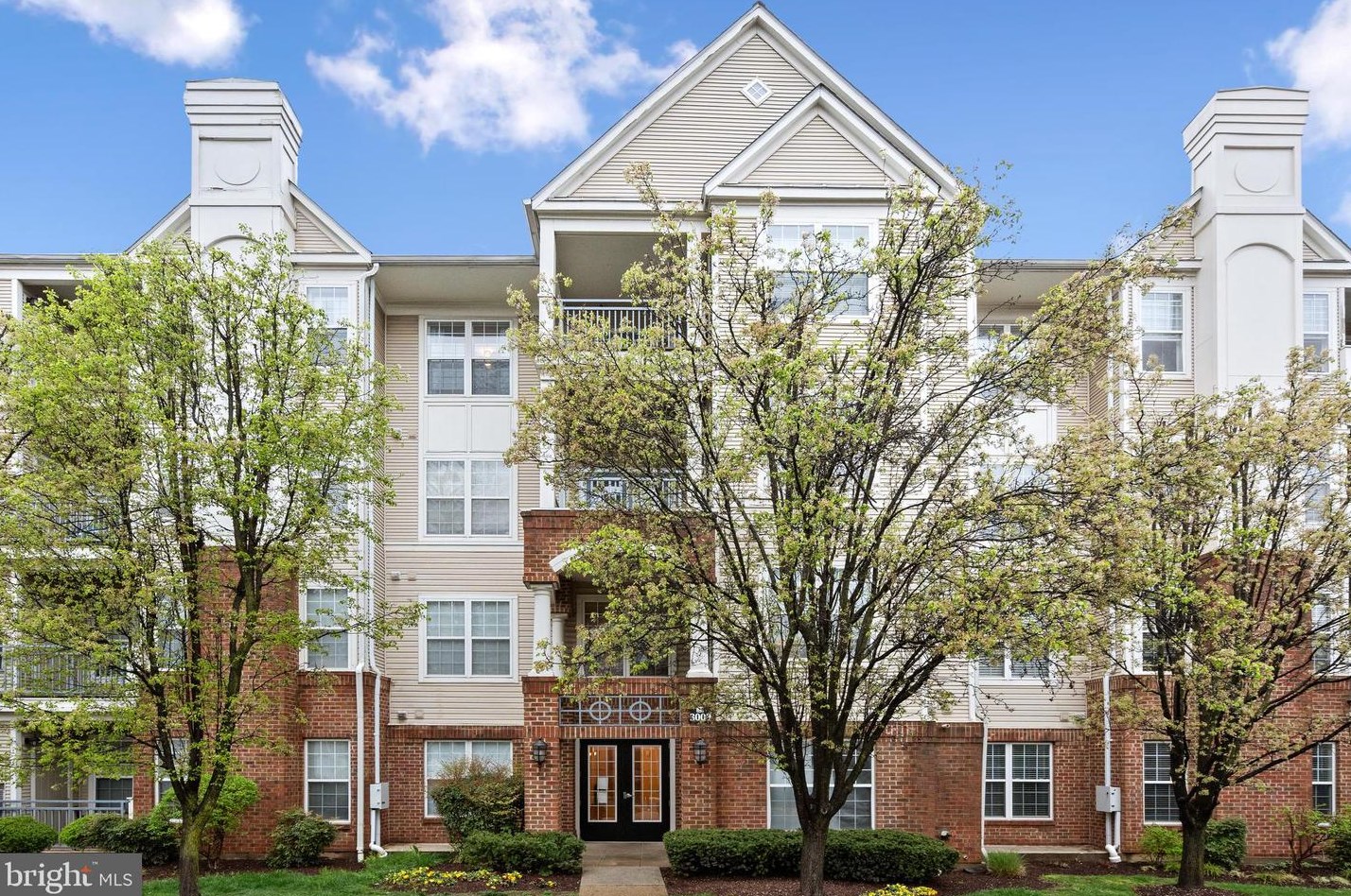 3009 Nicosh Cir #4108, Falls Church, VA 22042