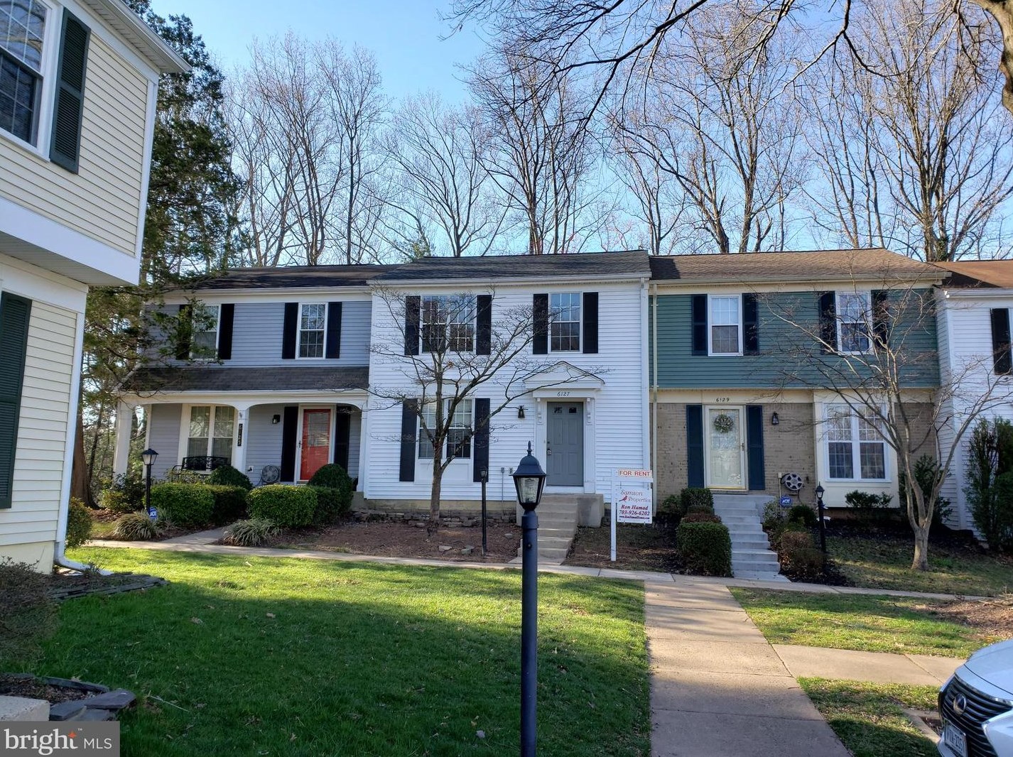 6127 Martins Landing Ct, Springfield, VA 22015