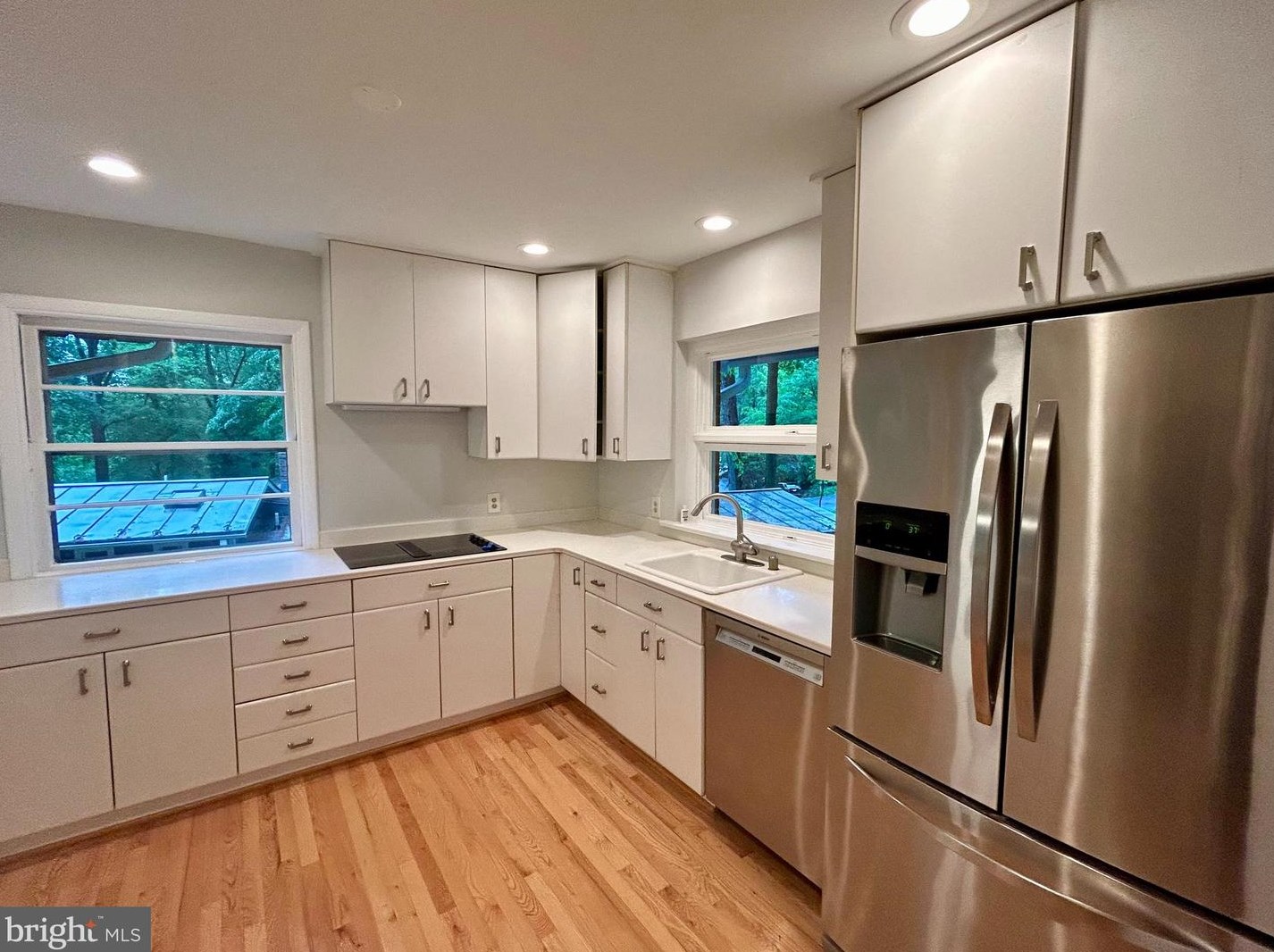 6370 Dockser Terrace, Falls Church, VA 22041