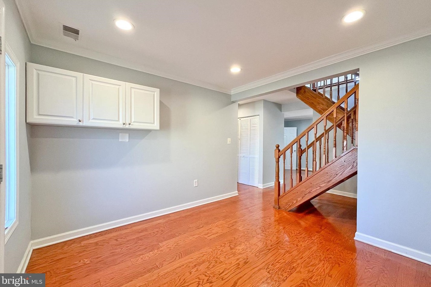 8080 Tributary Ct, Springfield VA  22153-2924 exterior