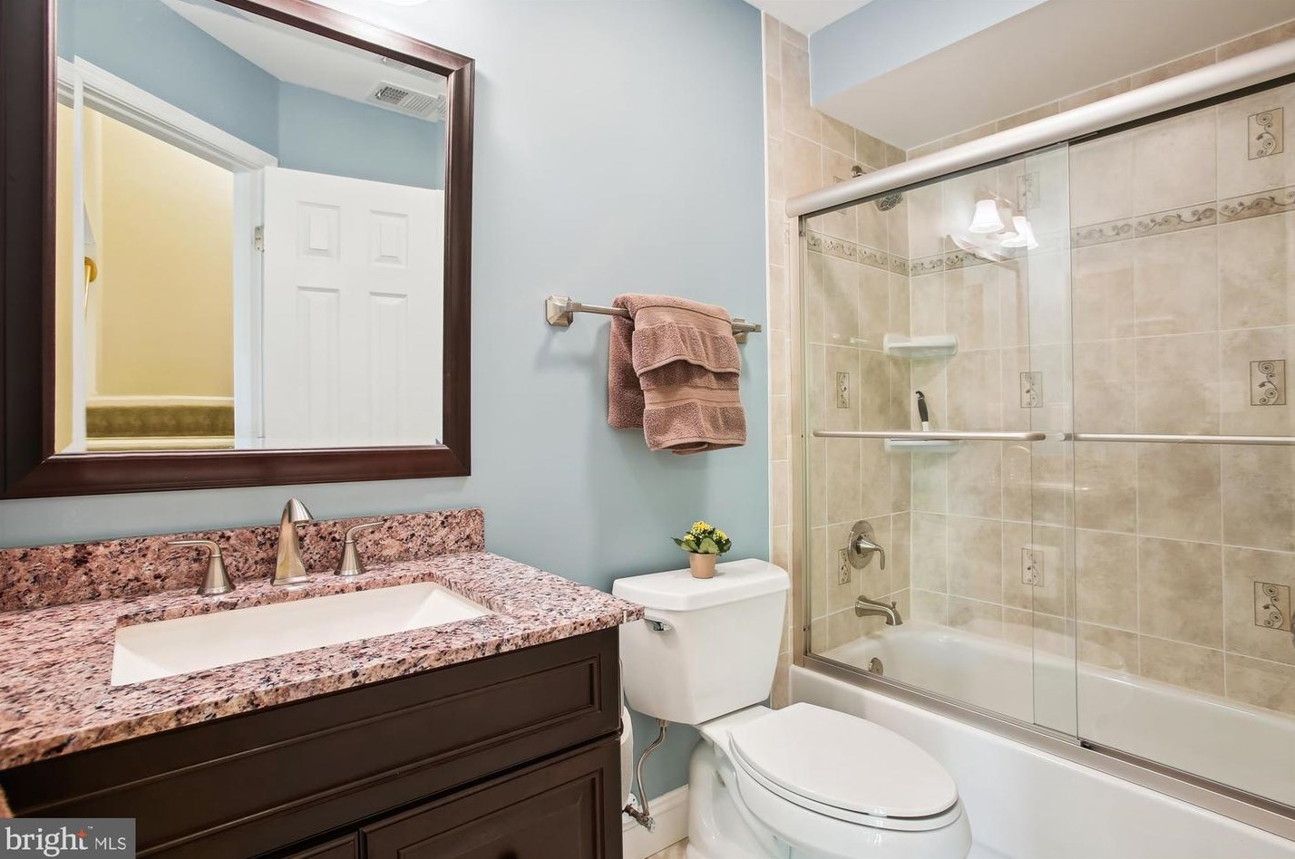 3021 Barden Oaks Ct, Vienna VA  22124-2500 exterior