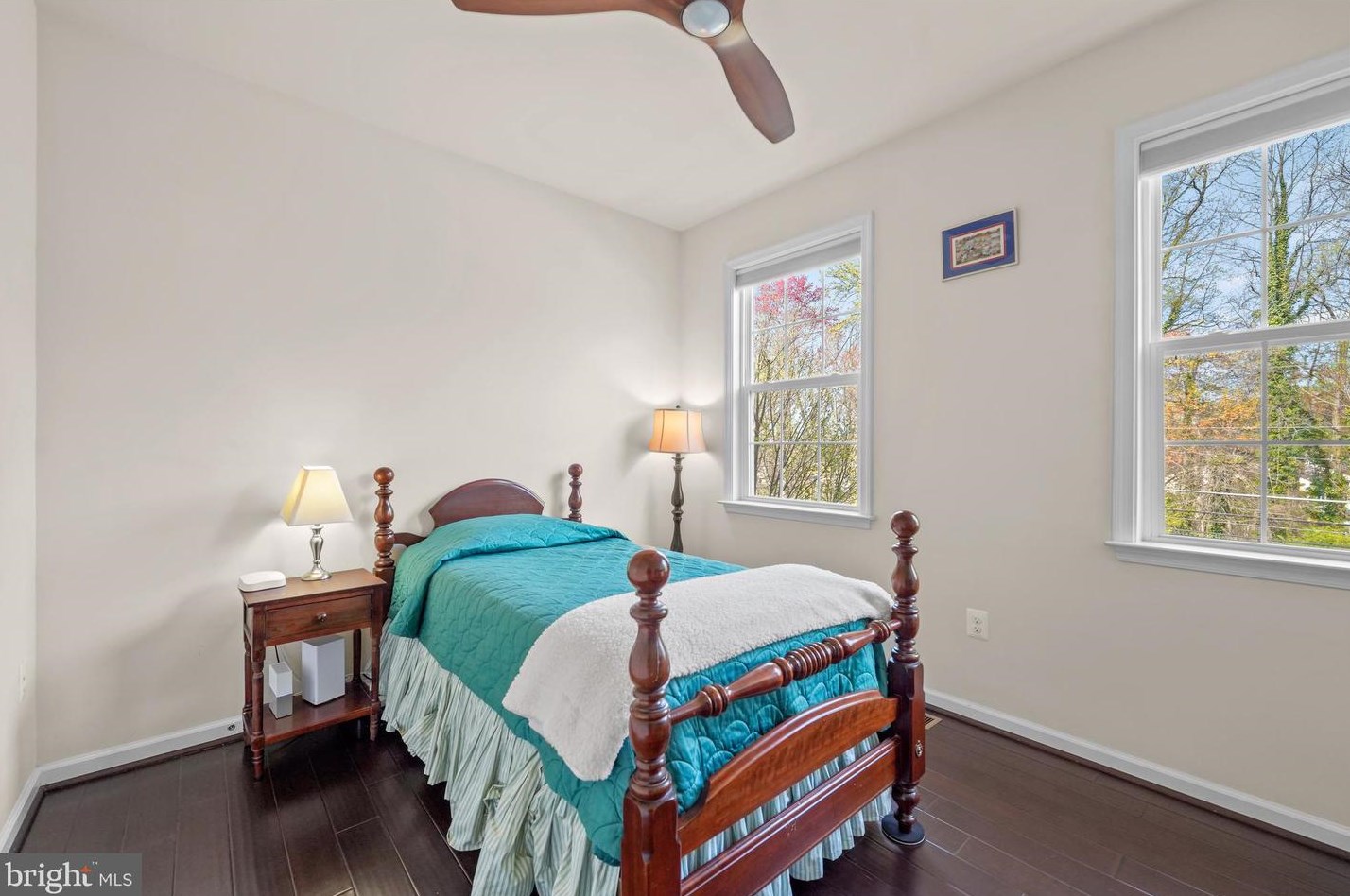 3571 Huntley Manor Ln, Alexandria VA  22306-5111 exterior