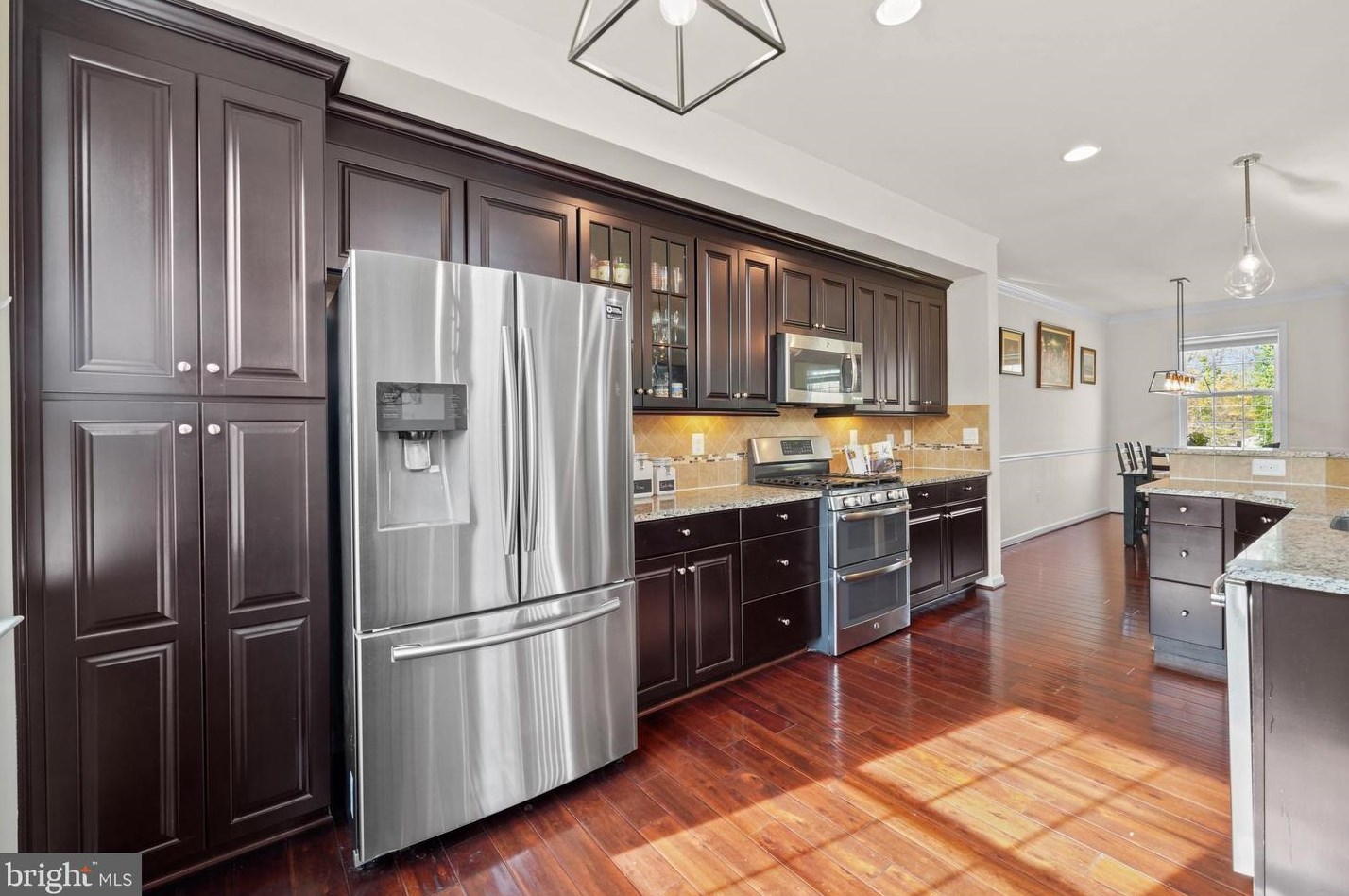 3571 Huntley Manor Ln, Alexandria VA  22306-5111 exterior