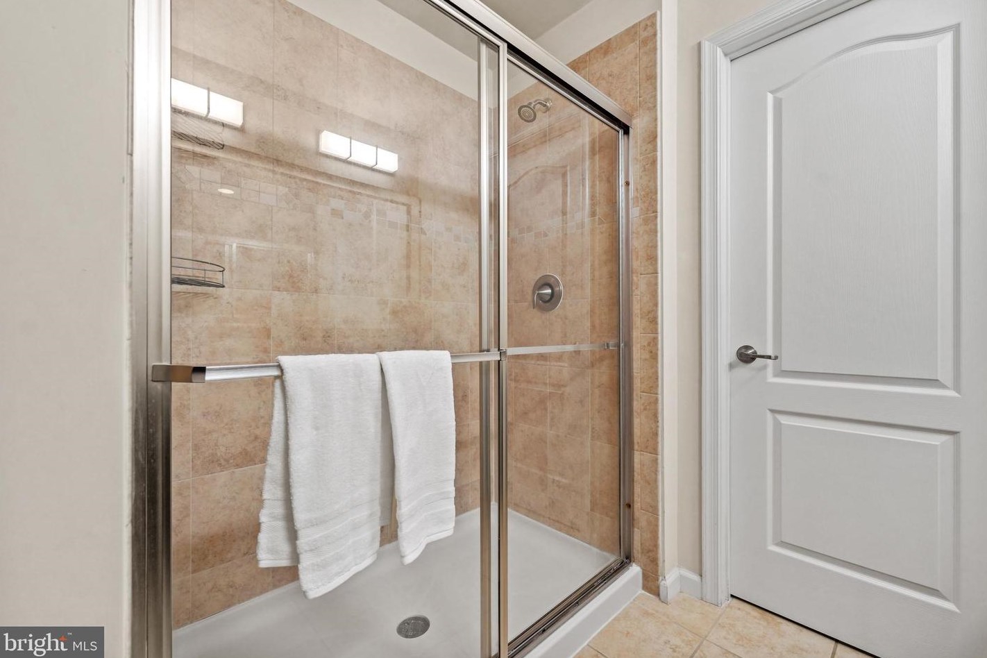 3571 Huntley Manor Ln, Alexandria VA  22306-5111 exterior