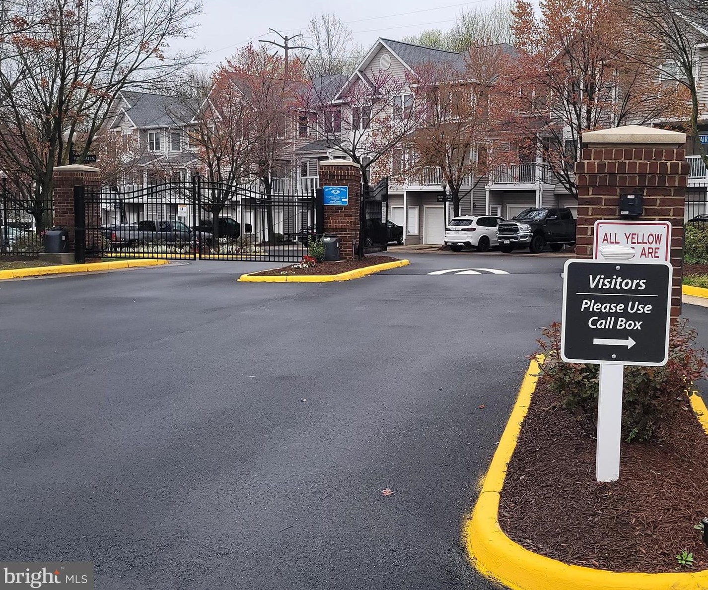 4614 Superior Square #4614, Fairfax, VA 22033