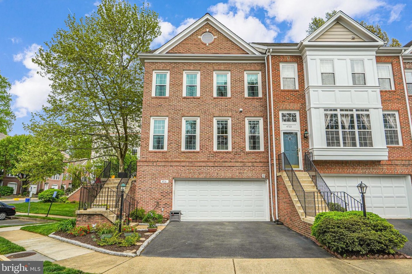 4731 Thornbury Dr, Fairfax, VA 22030