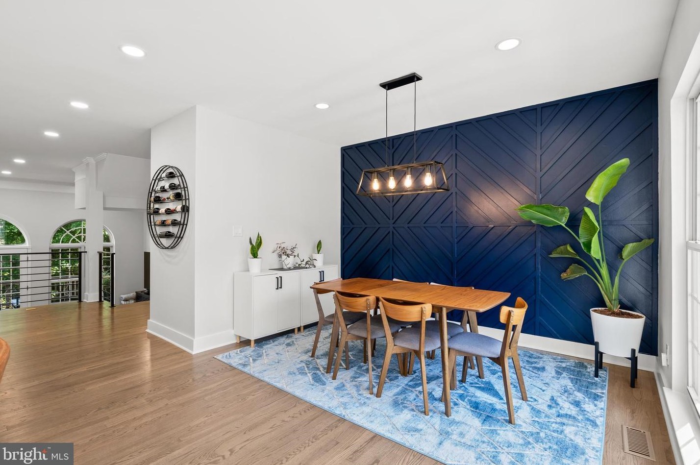 3162 Grovehurst Pl, Alexandria VA  22310-2350 exterior