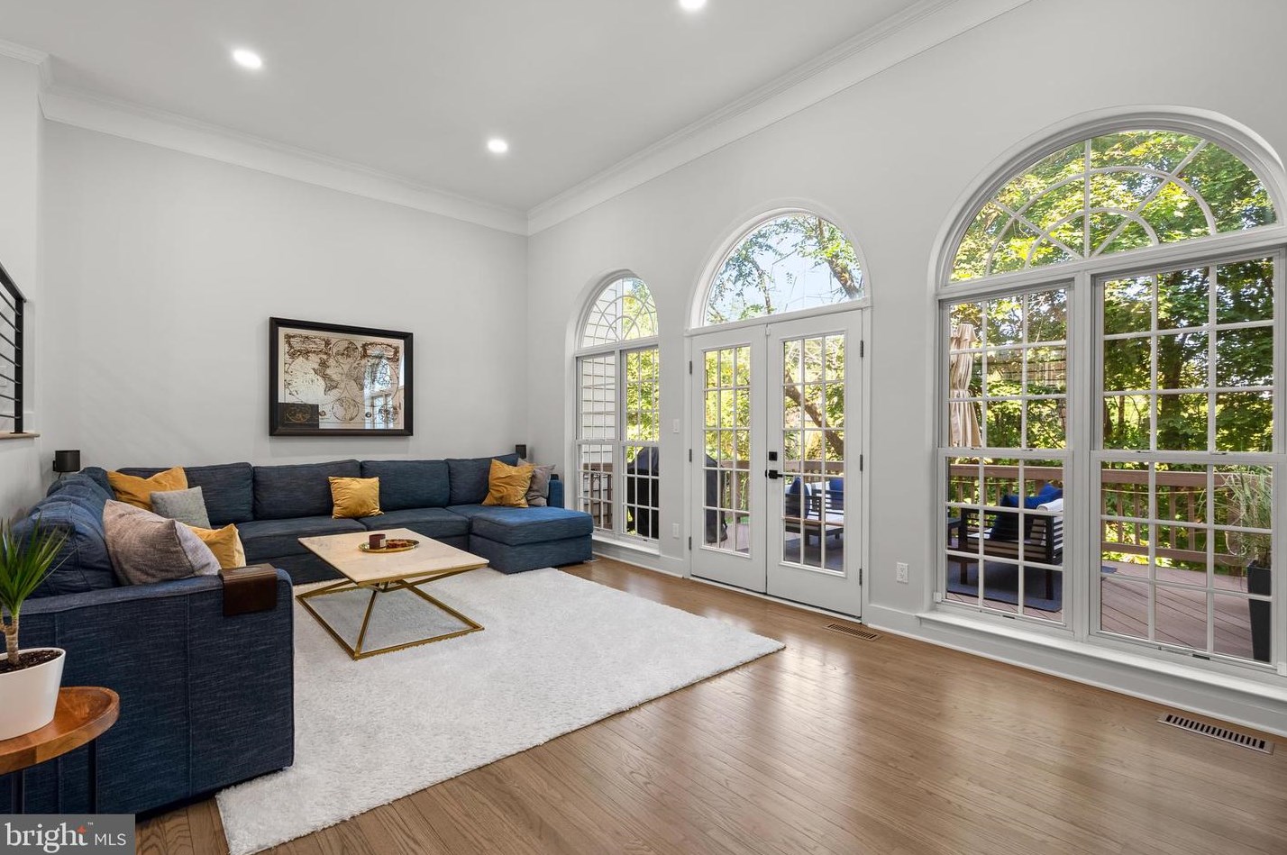 3162 Grovehurst Pl, Alexandria VA  22310-2350 exterior