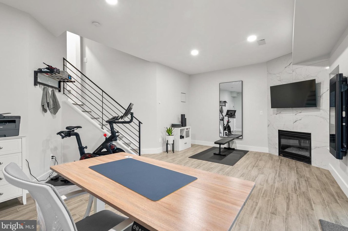 3162 Grovehurst Pl, Alexandria VA  22310-2350 exterior