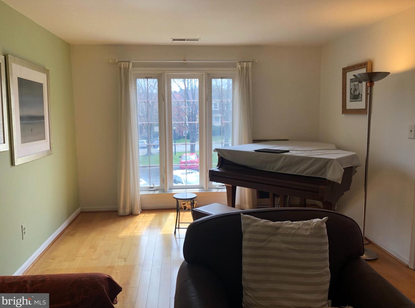 2912 Rensselaer Ct, Vienna, VA 22181-6145