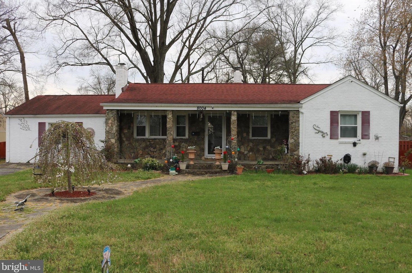 8004 Martha Washington St, Alexandria VA 22309-1348 exterior