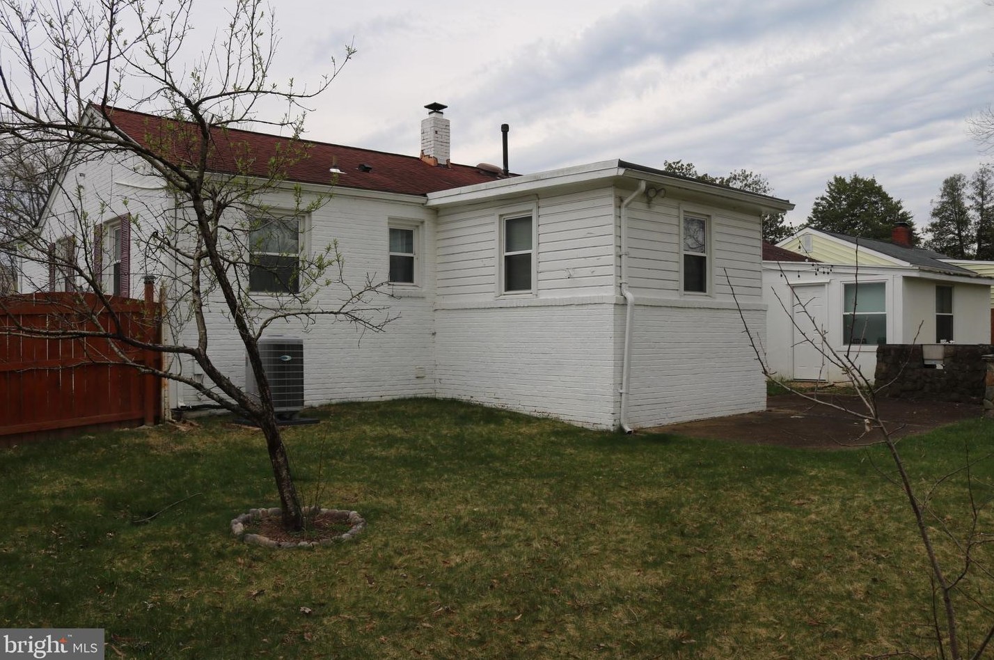 8004 Martha Washington St, Alexandria VA 22309-1348 exterior