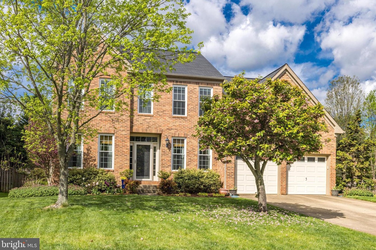 3020 Jeannie Anna Ct, Herndon, VA 20171