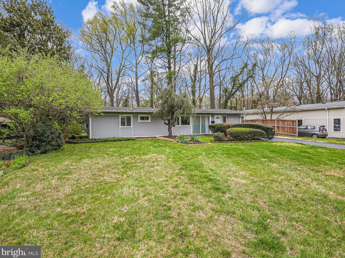 7311 Brad St, Falls Church, VA 22042