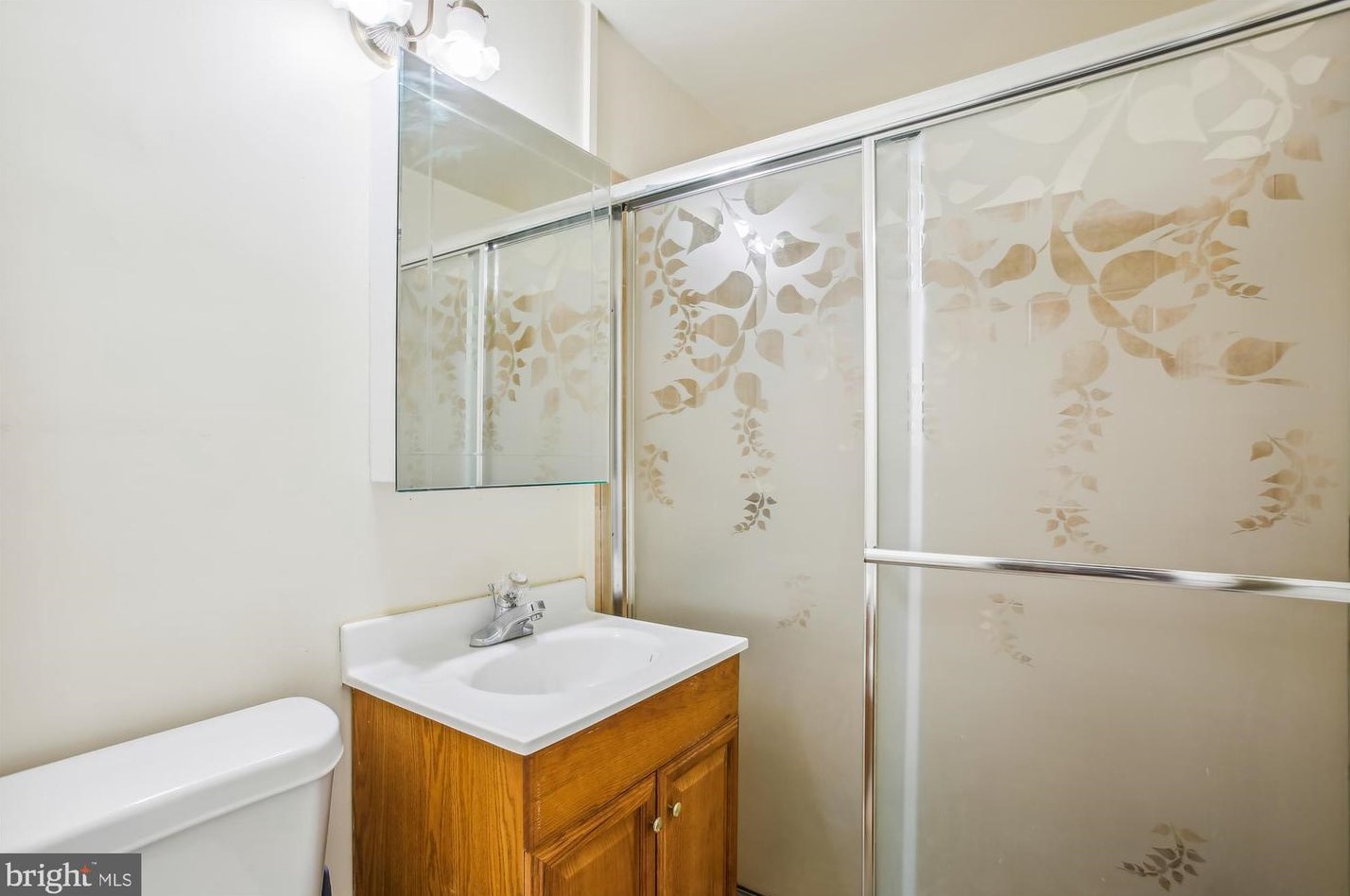 5503 Atlee Pl, Springfield VA  22151-3407 exterior