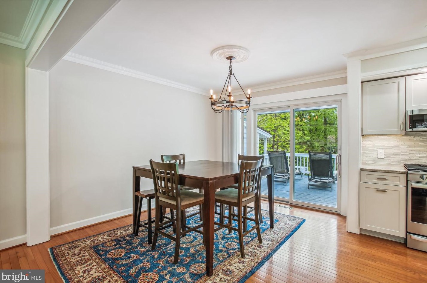 5503 Atlee Pl, Springfield VA  22151-3407 exterior