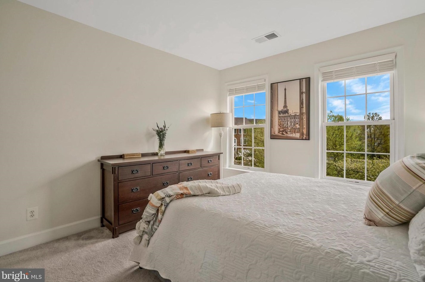 9245 Laurel Ridge Crossing Rd, Lorton VA  22079-2959 exterior