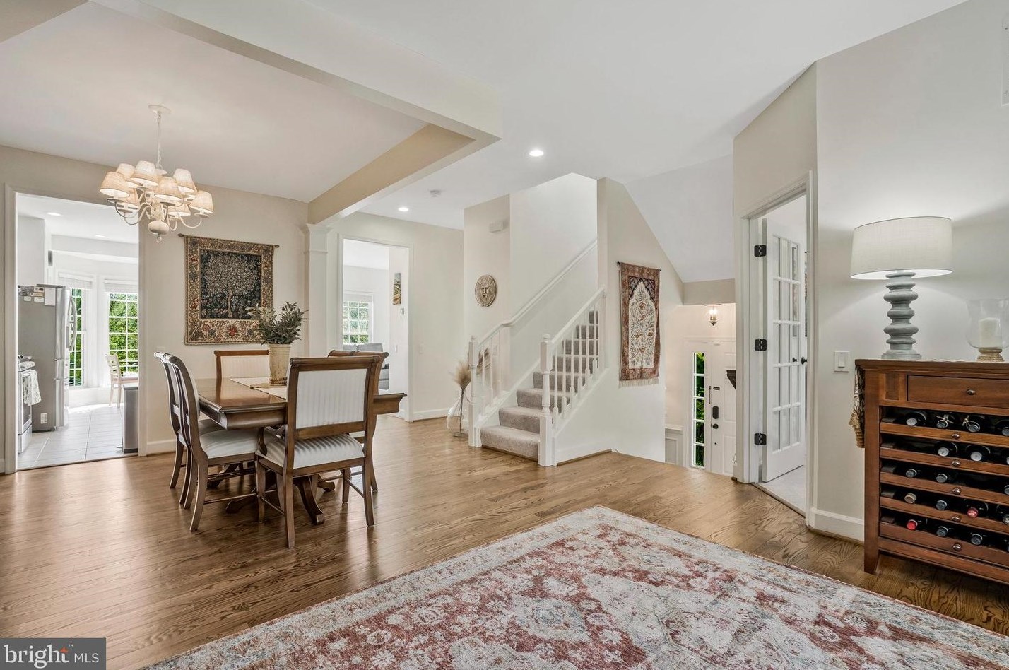 9245 Laurel Ridge Crossing Rd, Lorton VA  22079-2959 exterior