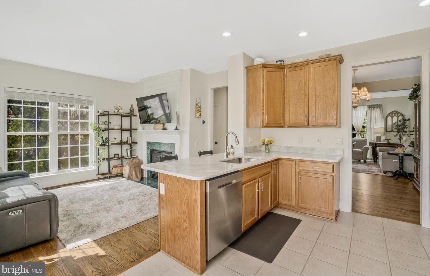 9245 Laurel Ridge Crossing Rd, Lorton VA  22079-2959 exterior