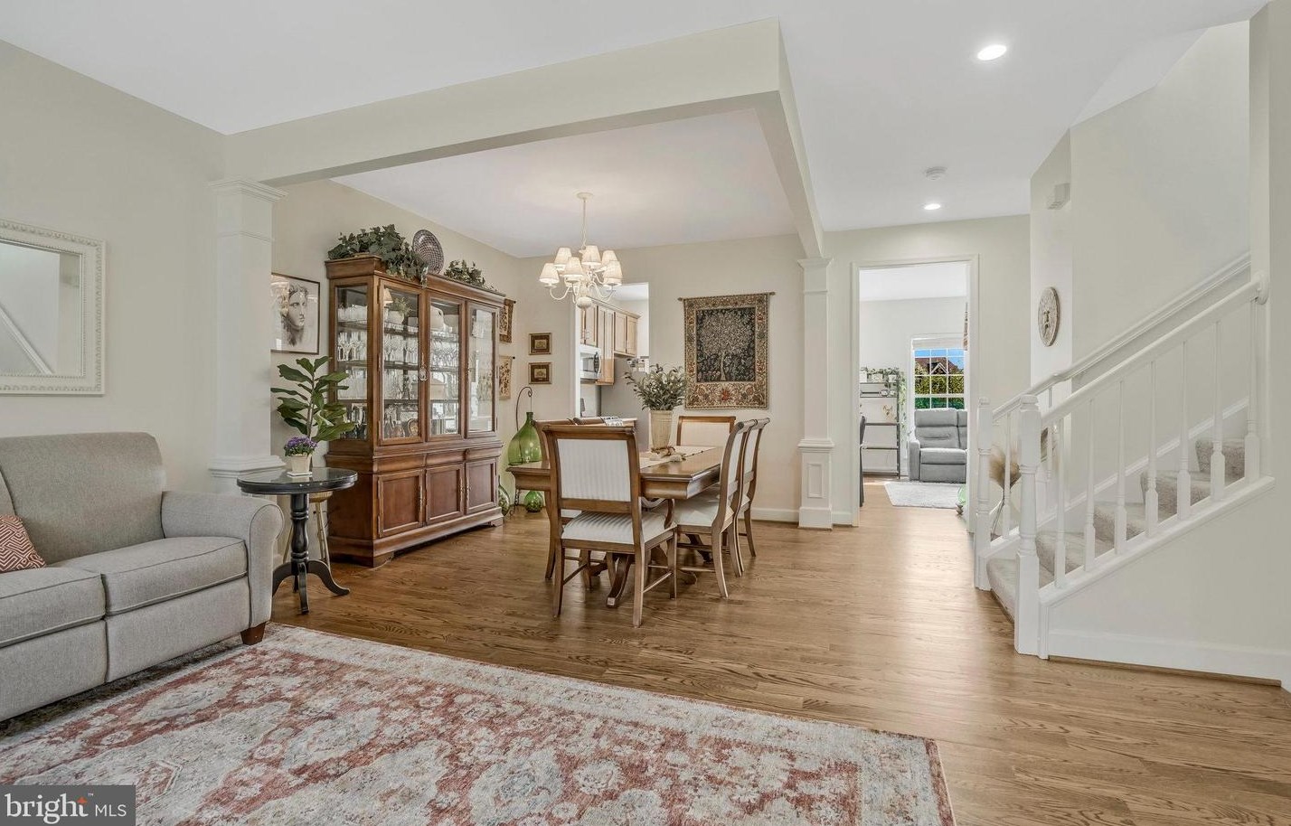 9245 Laurel Ridge Crossing Rd, Lorton VA  22079-2959 exterior