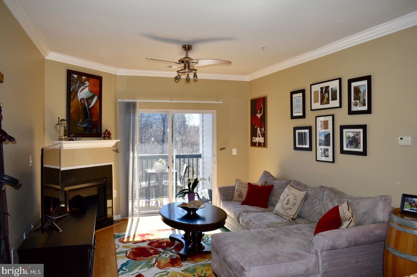 11377 Aristotle Dr, Fairfax, VA 22030-0946