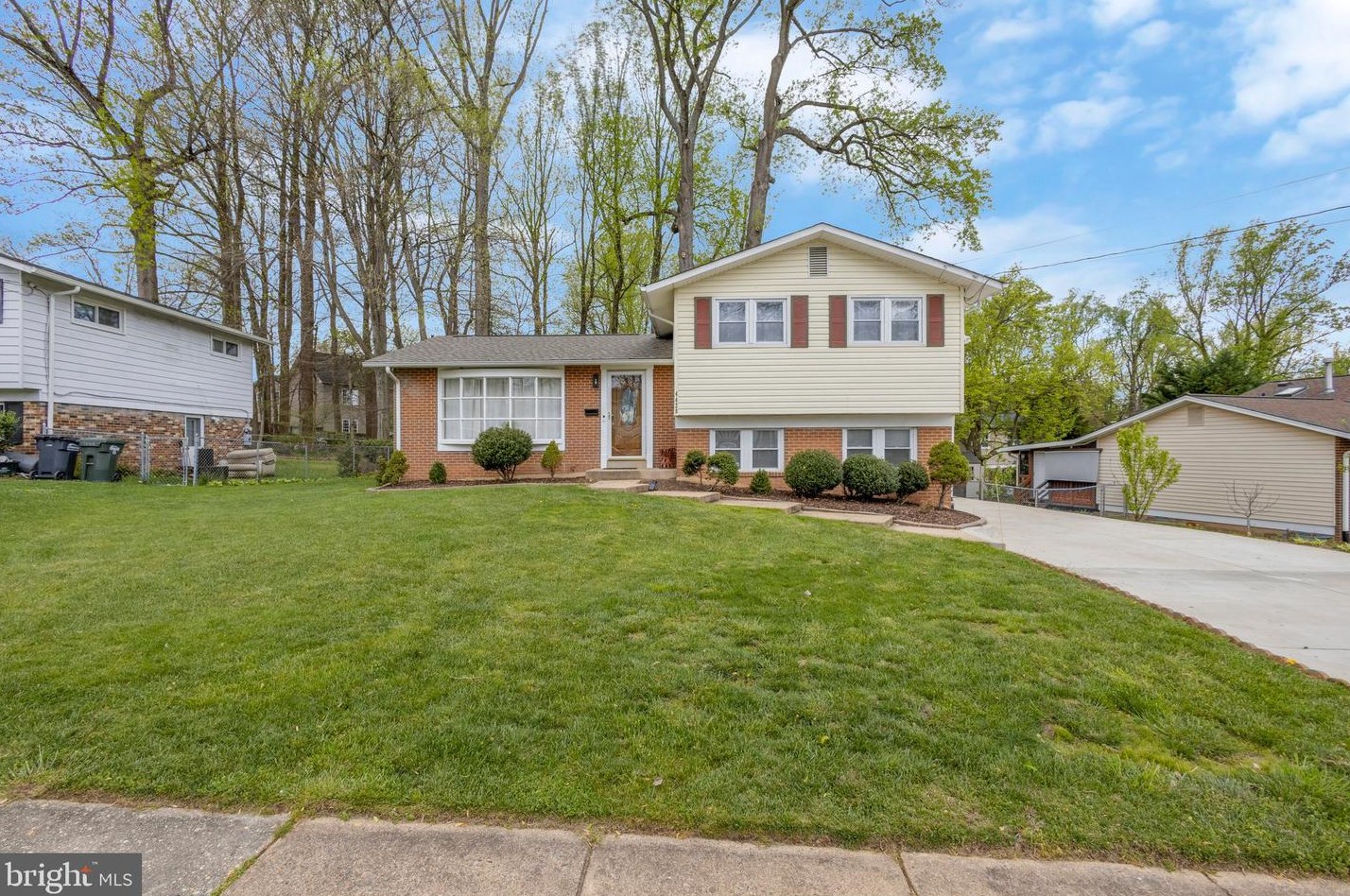 4420 Medford Dr, Annandale, VA 22003