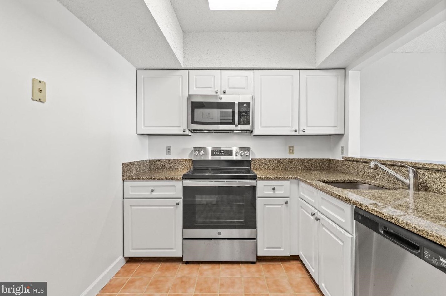 5505 Seminary Rd #912n, Falls Church, VA 22041