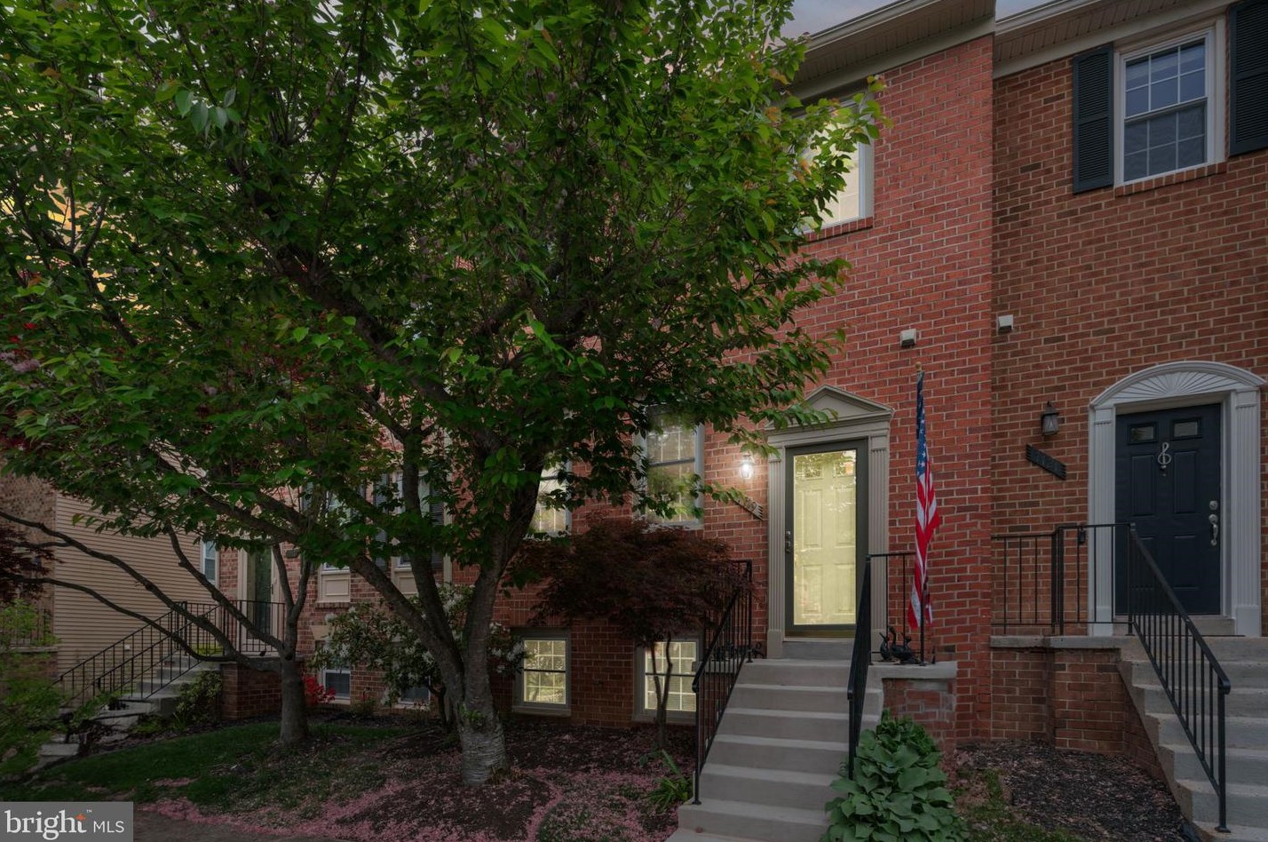 7719 Shootingstar Dr, Springfield, VA 22152-3103