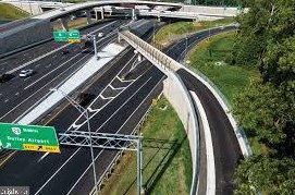 13704 Cabells Mill Dr, Centreville VA  20120-1740 exterior