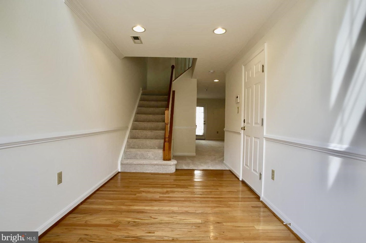 4103 Kentmere Sq, Fairfax, VA 22030-6061