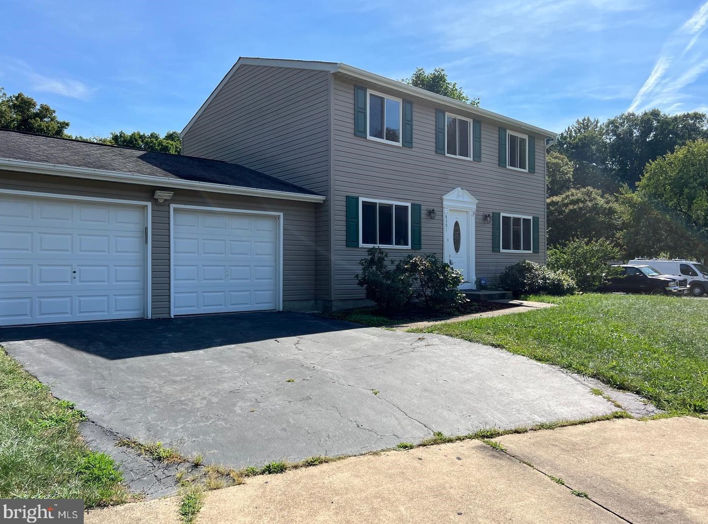 8301 Deep Valley Ct, Springfield, VA 22153